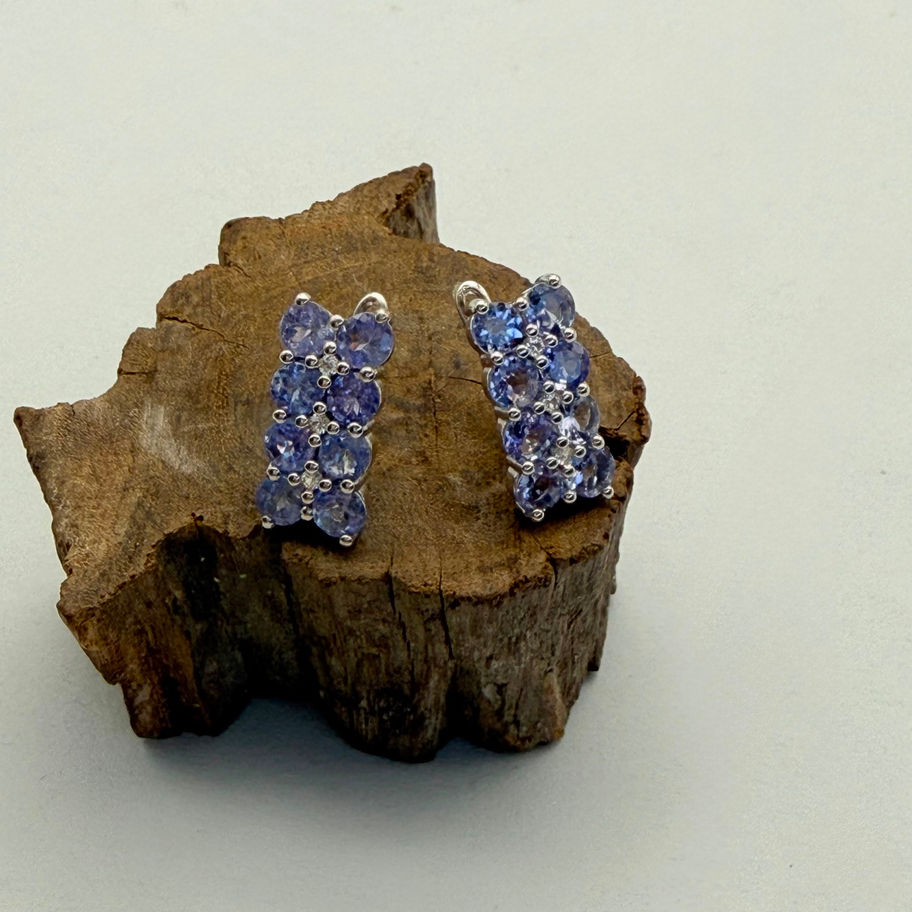 Tanzanite 8 Stone Earrings