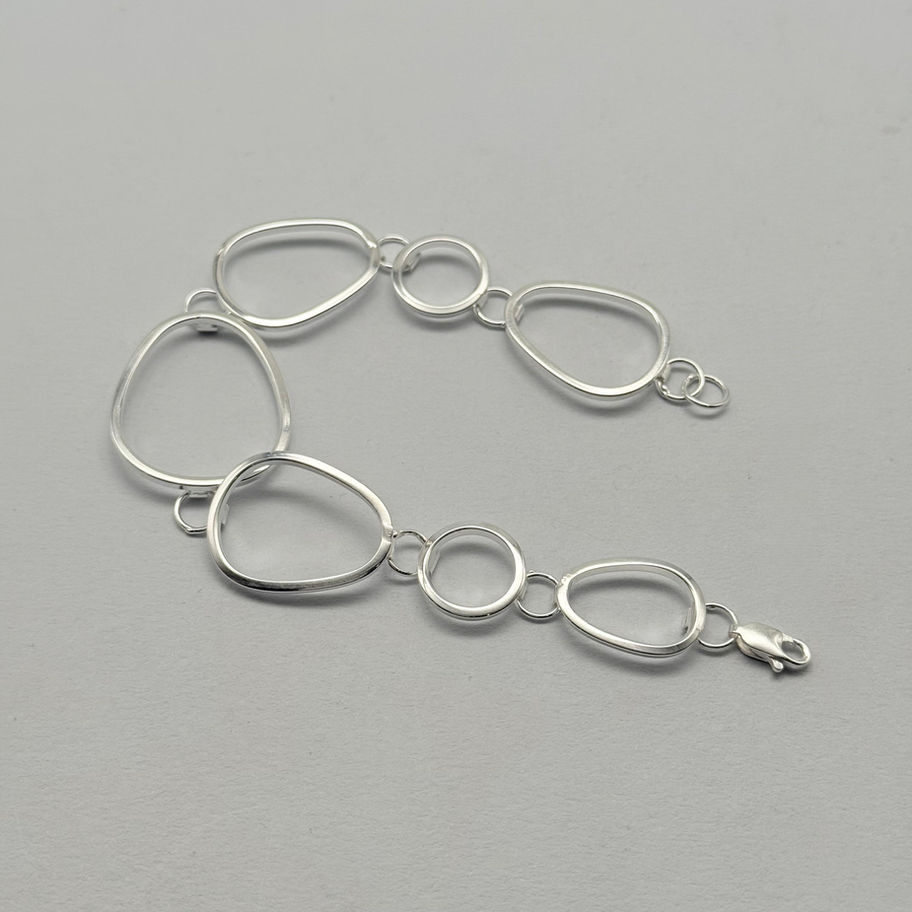 Irregular Link Bracelet