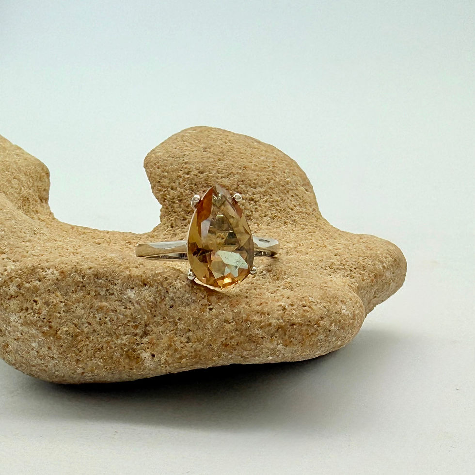 Zultanite Teardrop Ring
