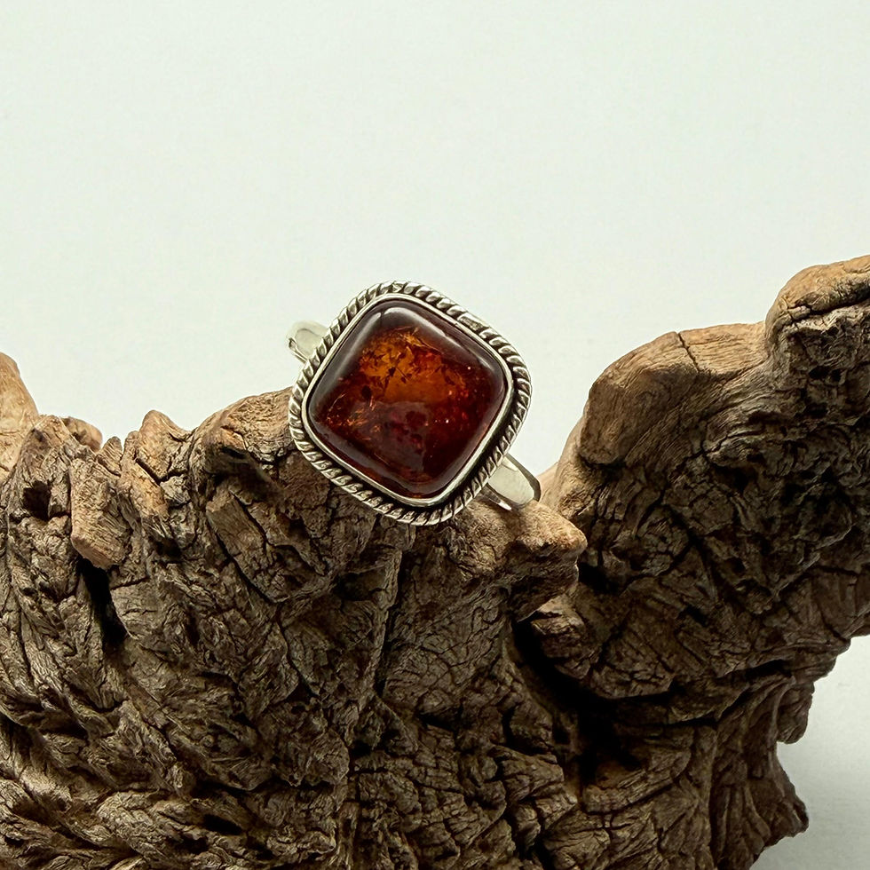 Square Amber Rope Frame Ring