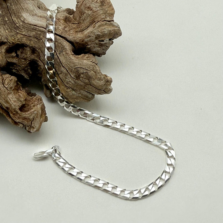Curb Link Bracelet