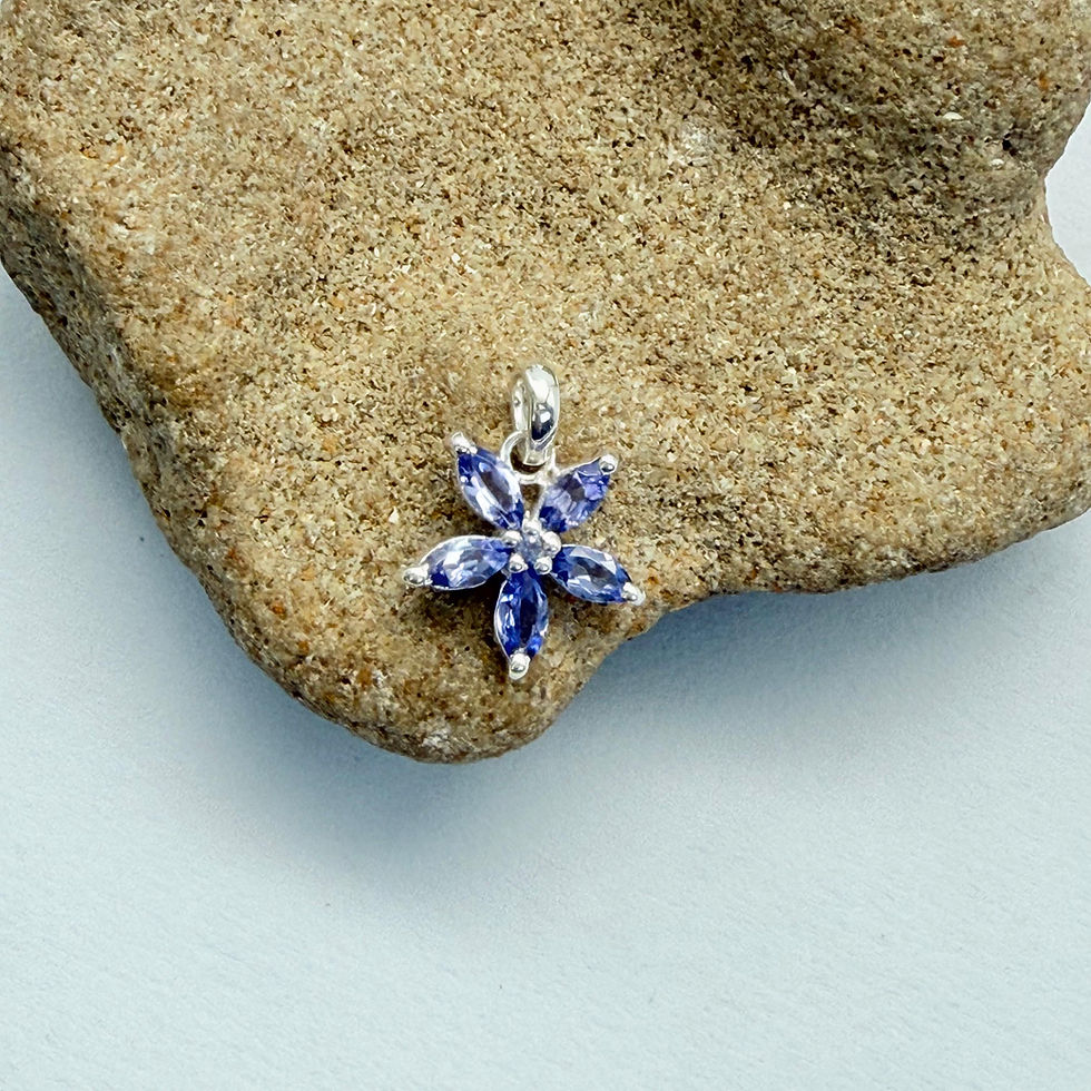 Tanzanite Flower Pendant