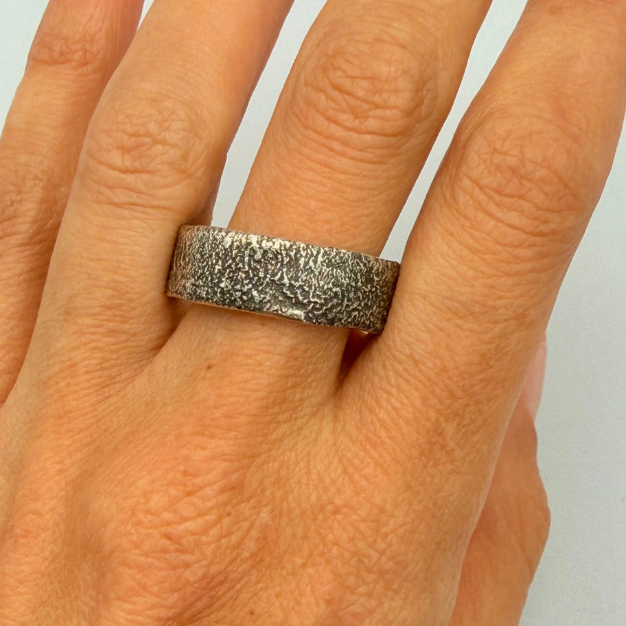 Oxidised Textured Ring