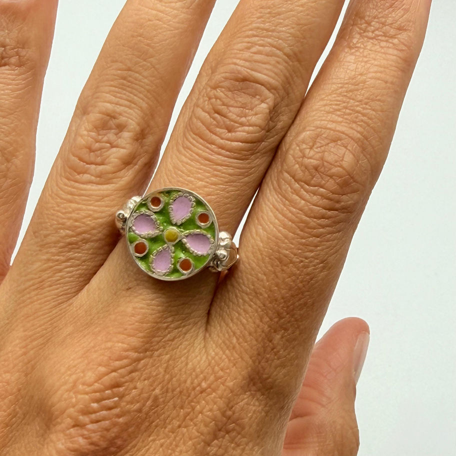 Flower Resin Ring
