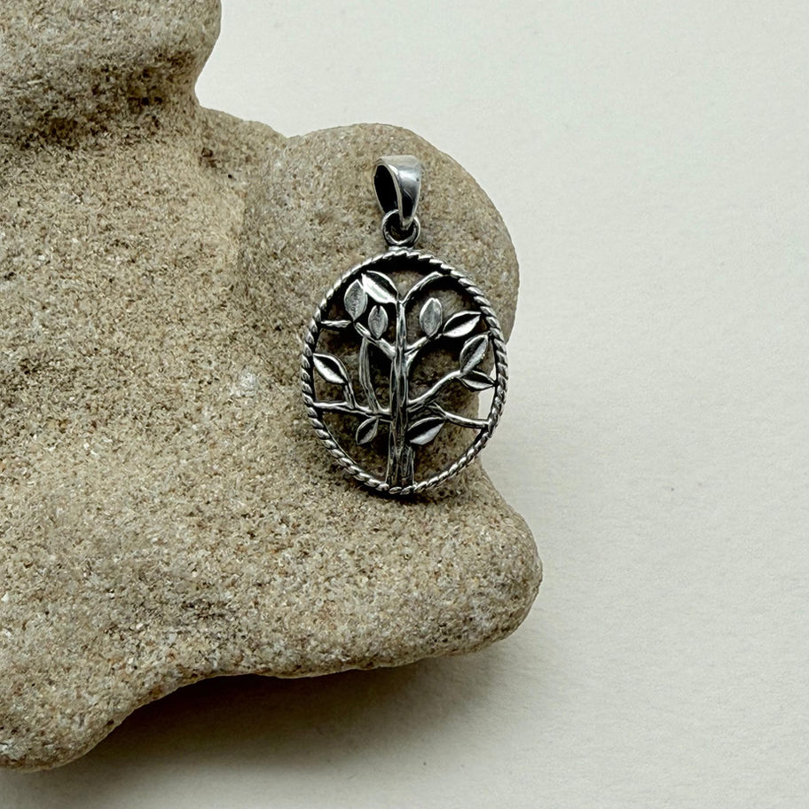 Tree of Life Rope Edge Pendant