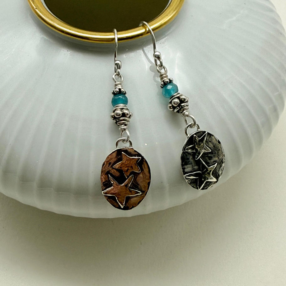 Star Disc Earrings with Green Bead