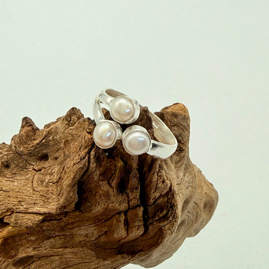Pearl Trio Ring