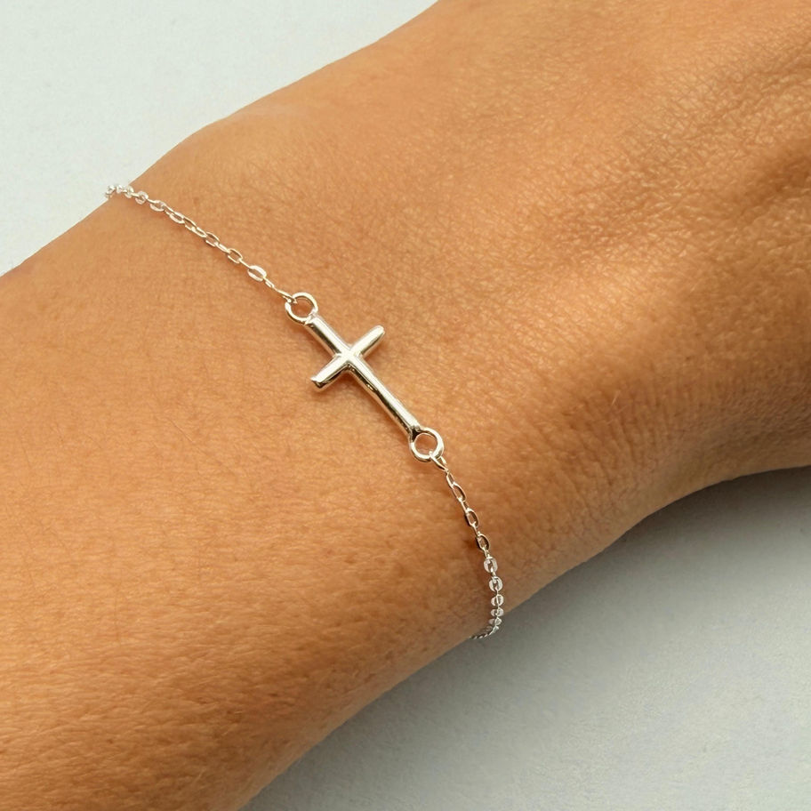 Cross Bracelet