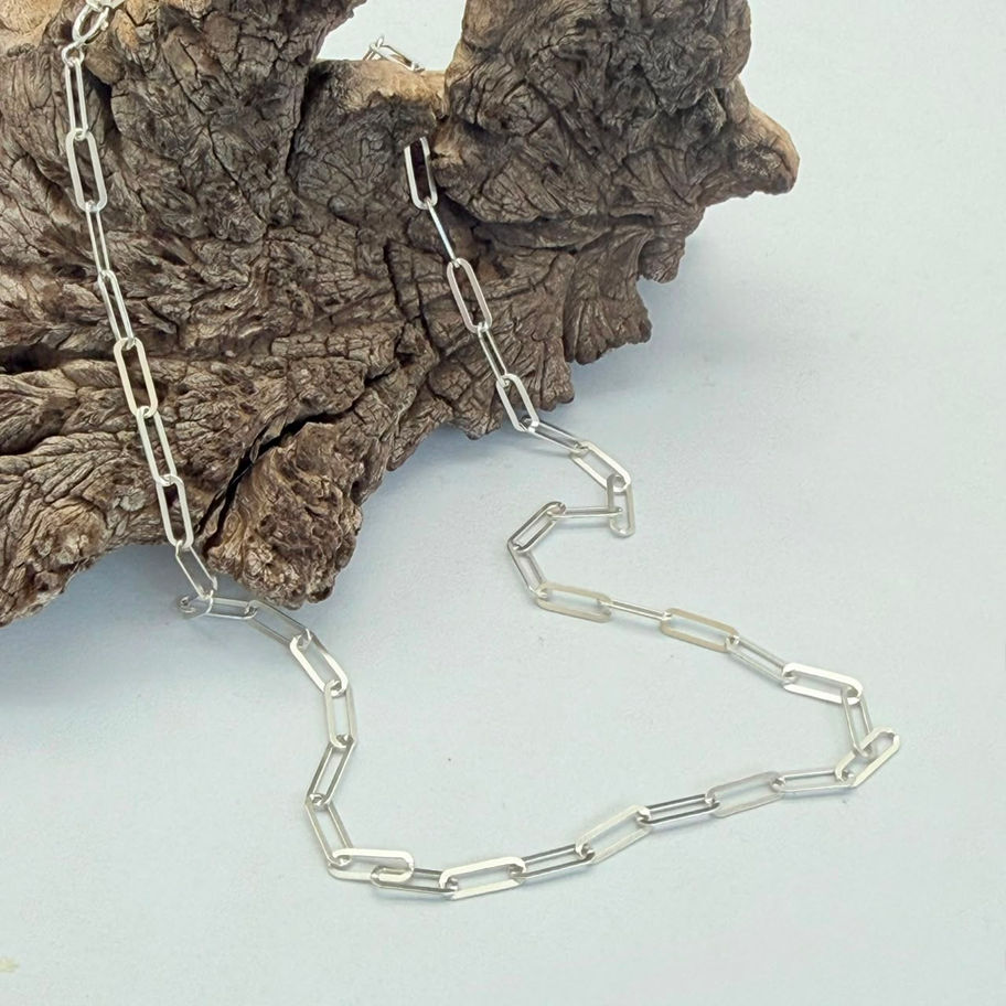Flattened Paper Link Chain