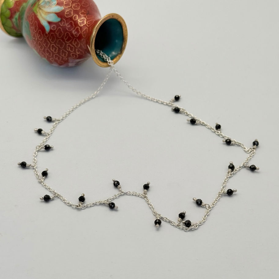 Onyx Drops Necklace