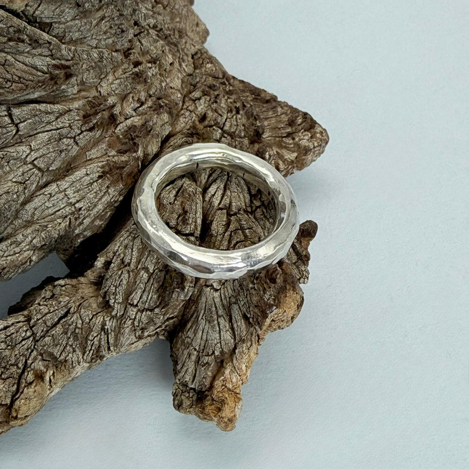 Hammered Round Ring
