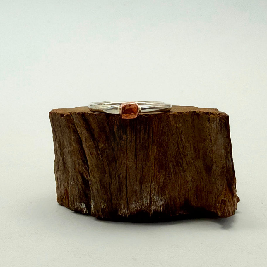 Copper Detail Geometric Stacking Ring