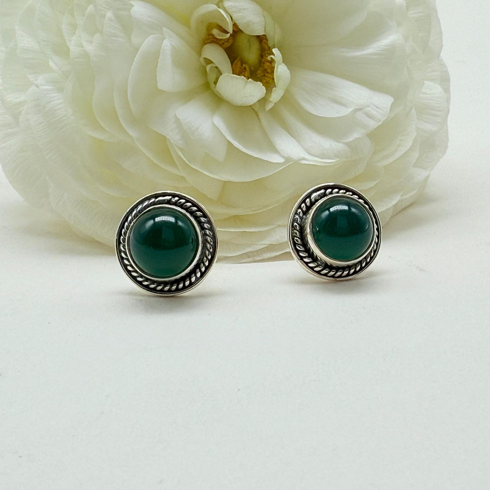 Green Onyx Rope Frame Stud Earrings