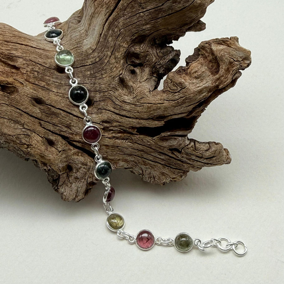 Tourmaline Round Cabochon Bracelet