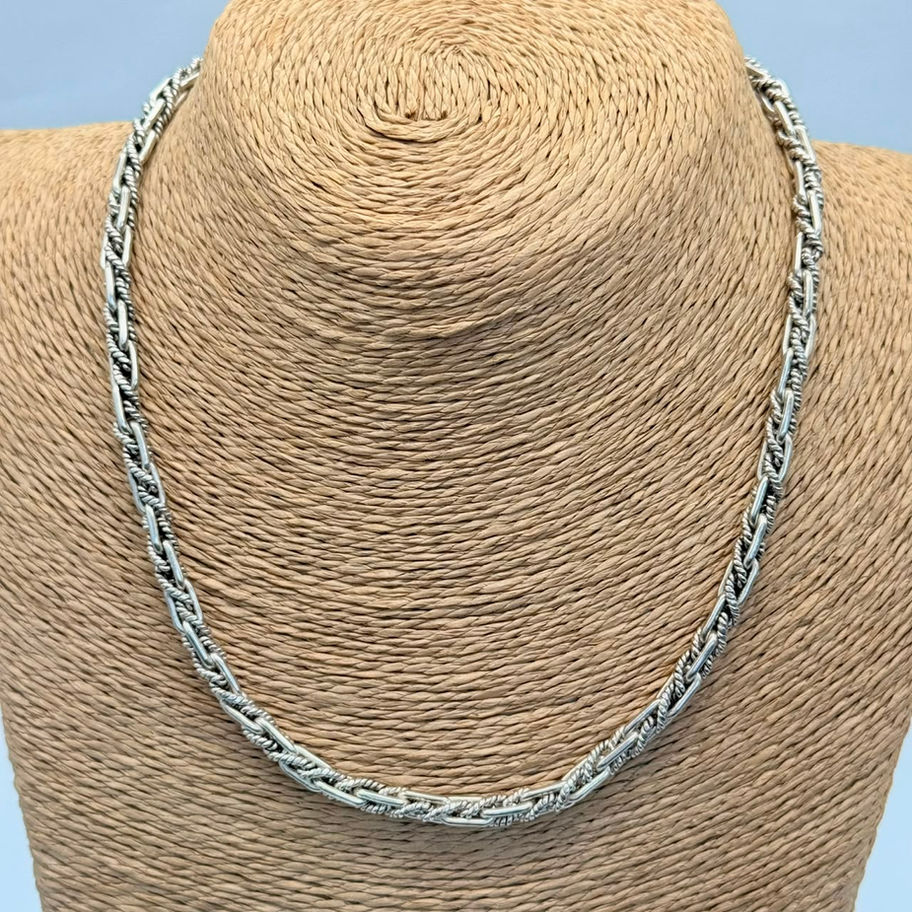 Chunky Twisted Rope and Anchor Link Chain