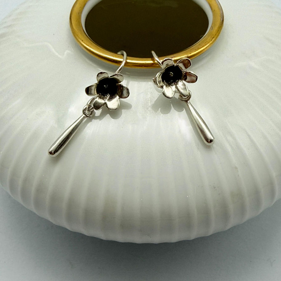 Flower Drop Earrings