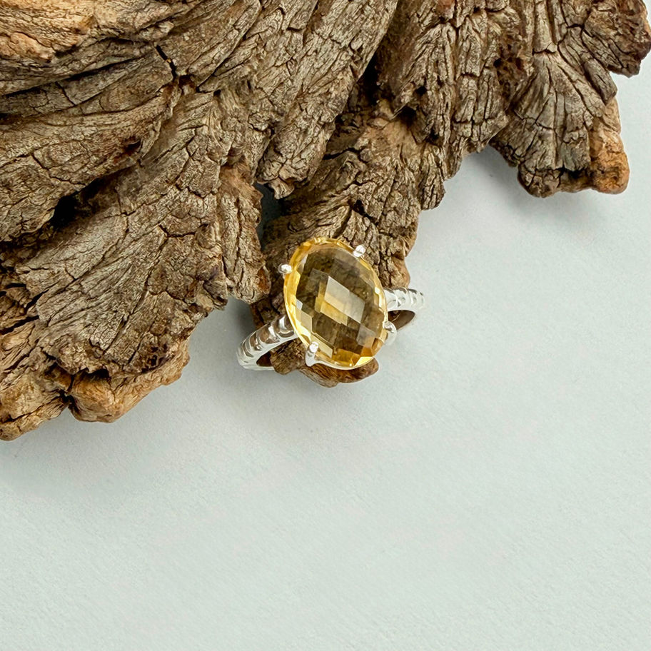 Oval Citrine Checkerboard Cut Textured Ring
