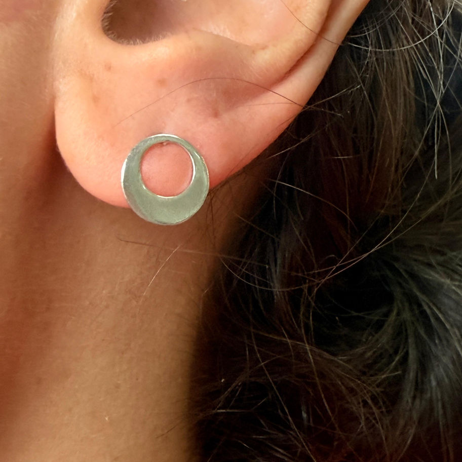 Graduated Open Circle Earrings