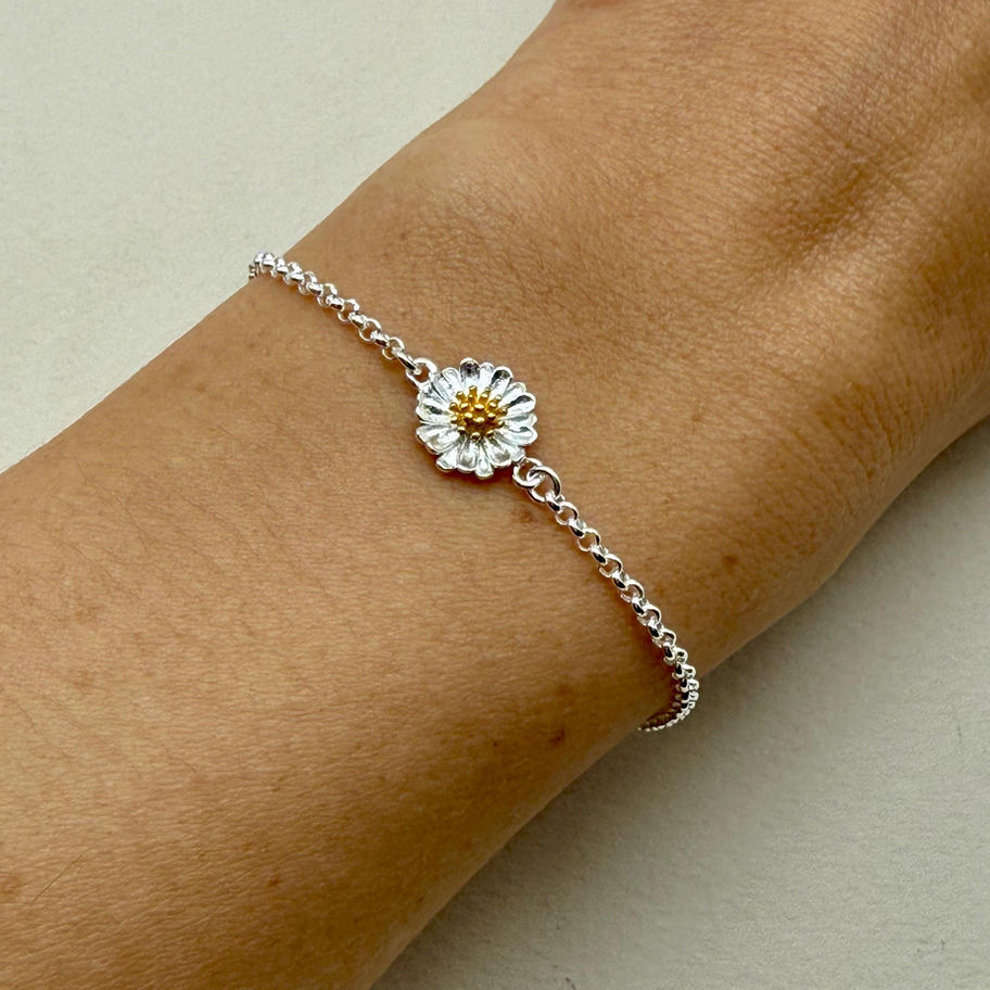 Daisy Bracelet