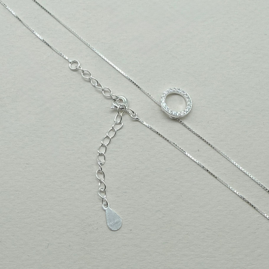 Cubic Zirconia Circle on Box Chain