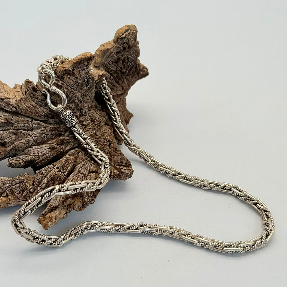 Chunky Twisted Rope and Anchor Link Chain