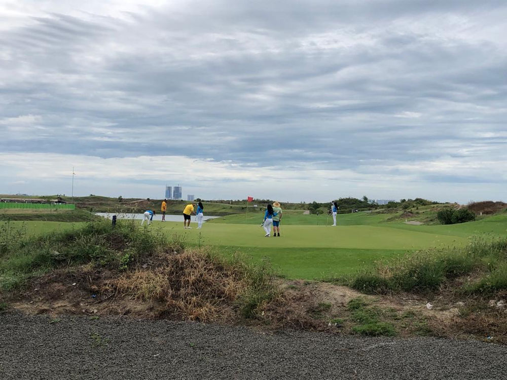 D.O.G.S. Penultimate Round at Sedayu Indo Golf