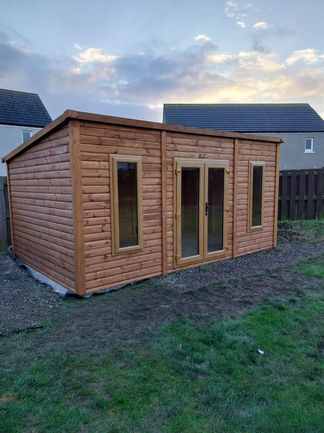 summerhouse with flat roof