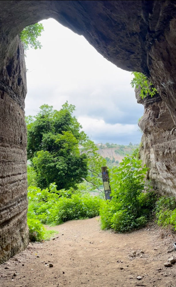 La Città Incantata Tunnel Civita Di Bagnoregio