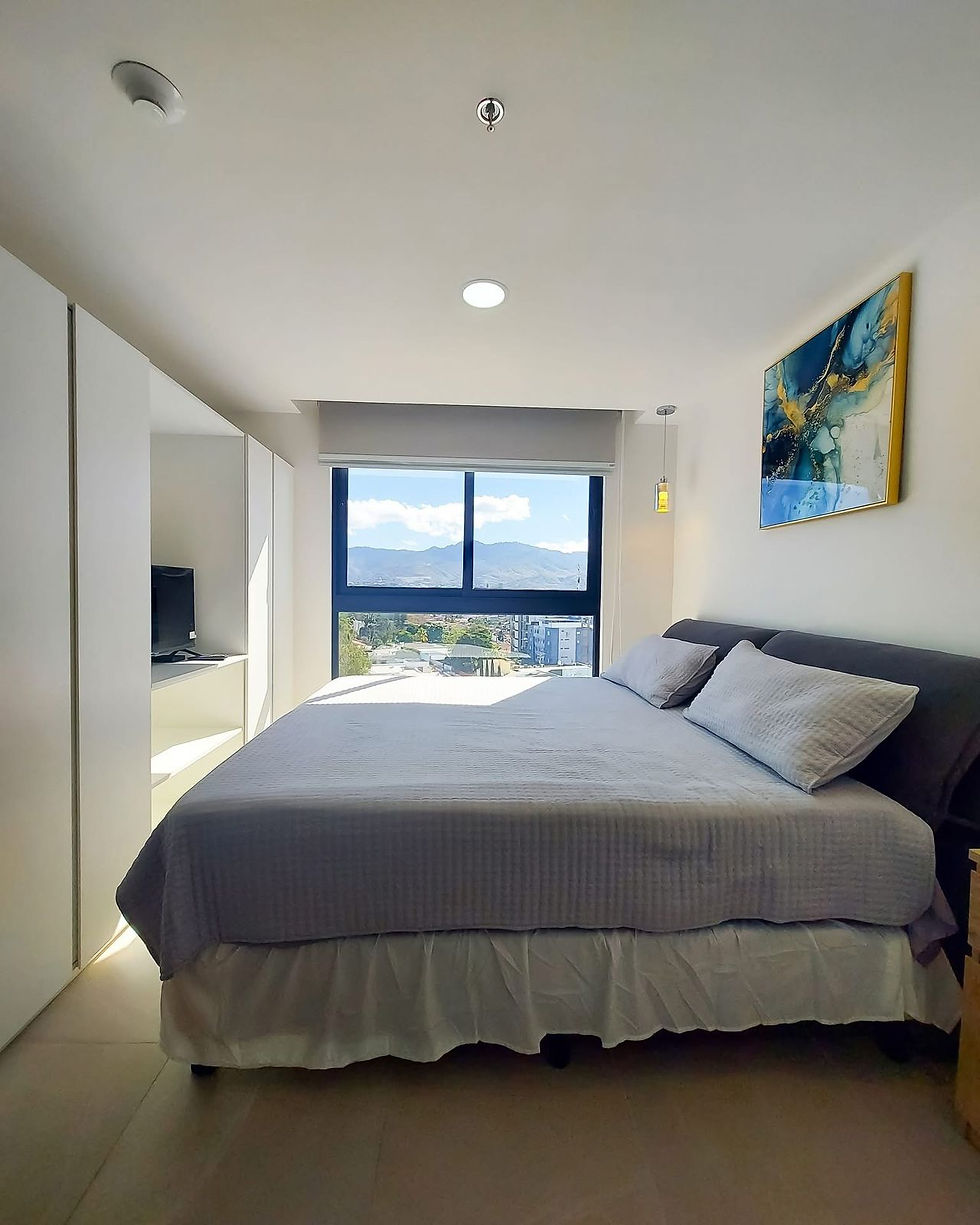 Miniatura: Apartamento amueblado disponible en alquiler, Zima Las Lomas