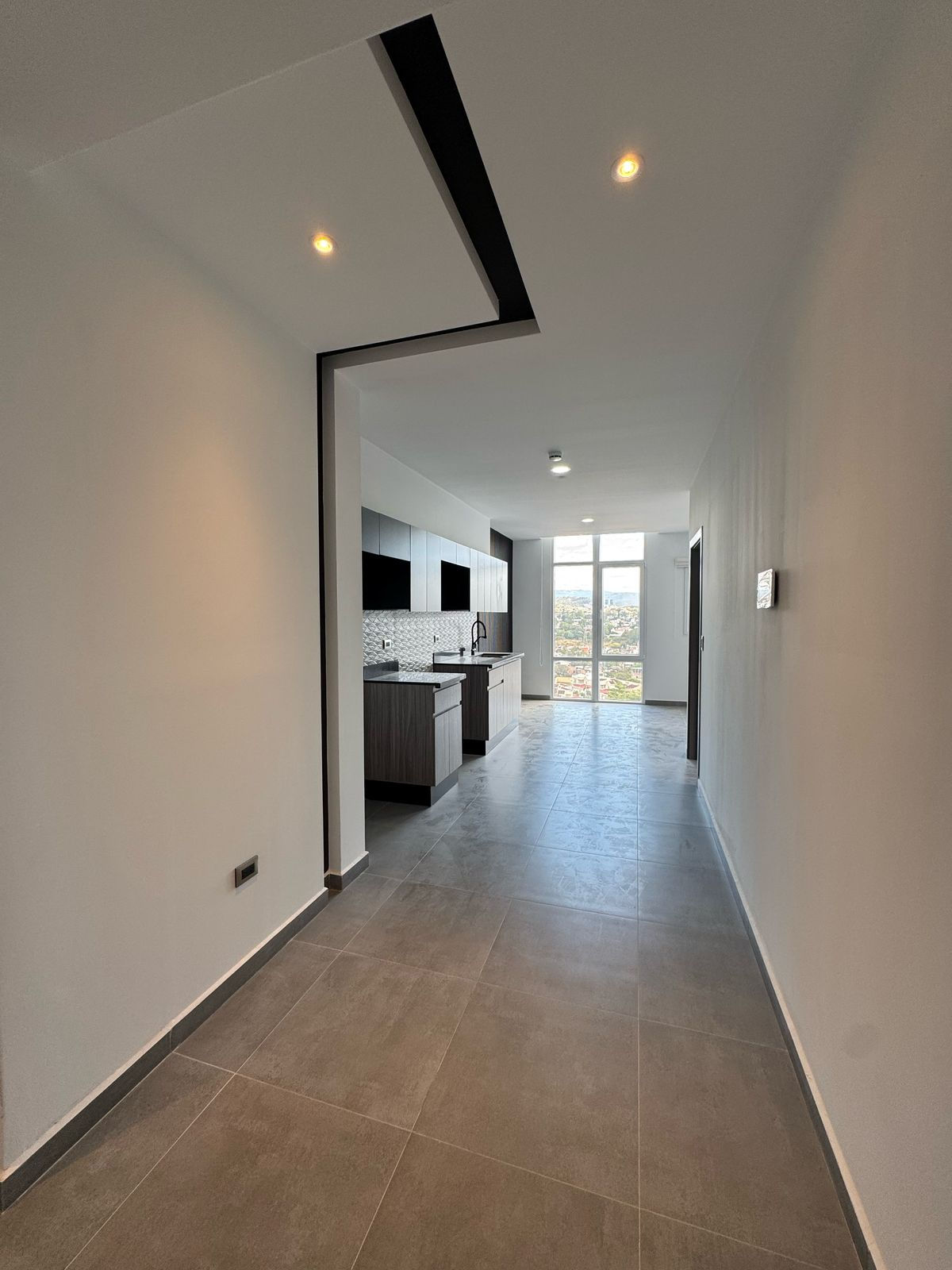 Apartamento en alquiler – Torre Malibú 2