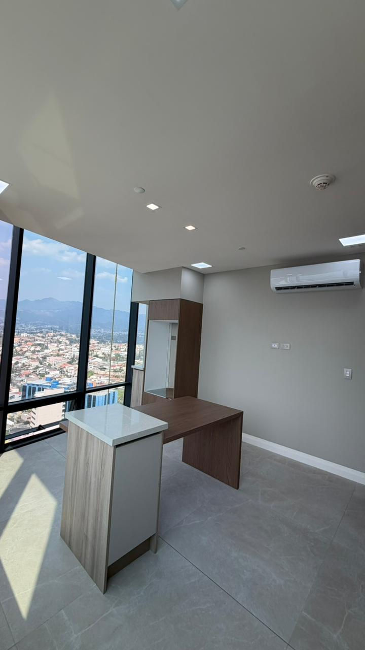 Miniatura: Exclusivo apartamento en venta en Torre Doss, Lomas del Guijarro