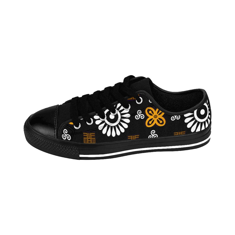 Thumbnail: Mako Nyinaa N' Gold: Sneakers