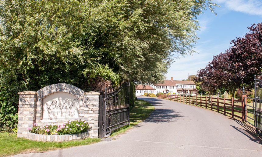 Batch Country House