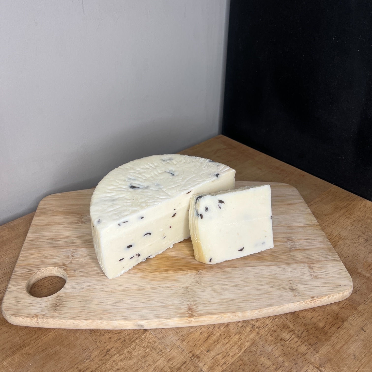 Caciotta Olives 100g