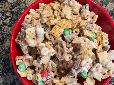 Christmas Snack Mix