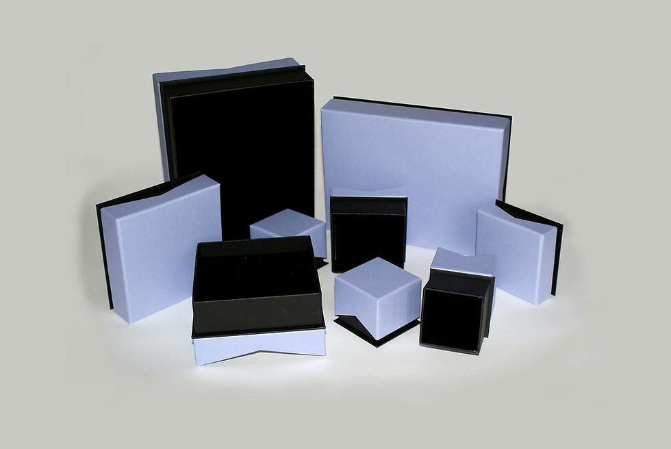 Thumbnail: Luxury Lavender Pendant Box (12 pieces)