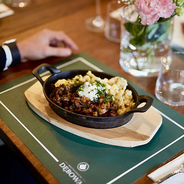 Pyszne dania Restauracji Dębowej