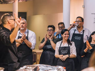 Can Corporate Event Planners Partner with Barcelona Cooking Classes for Team Building?