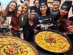 How Can a Travel Brand Develop a Co-Branded Barcelona Cooking Experience?