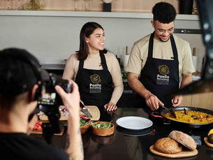 Why Choose a Private Group Experience in Barcelona?
