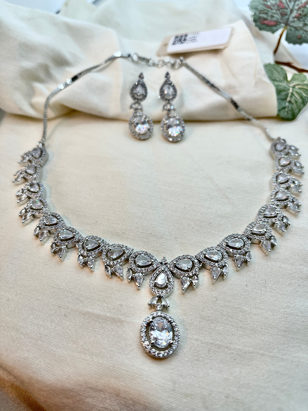 Thumbnail: Graceful Silver Set