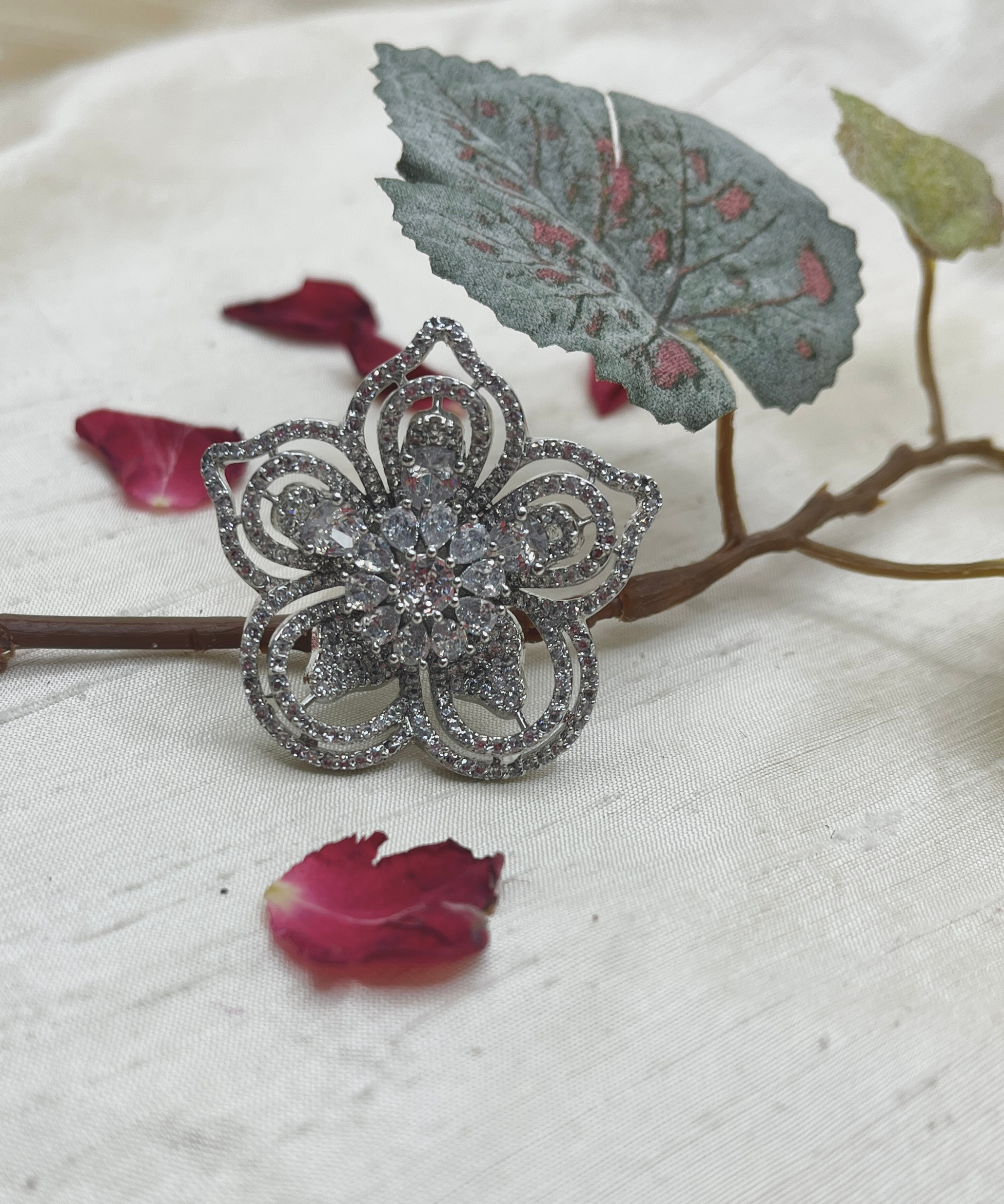 Beautiful Floral Cubic Zirconia Ring