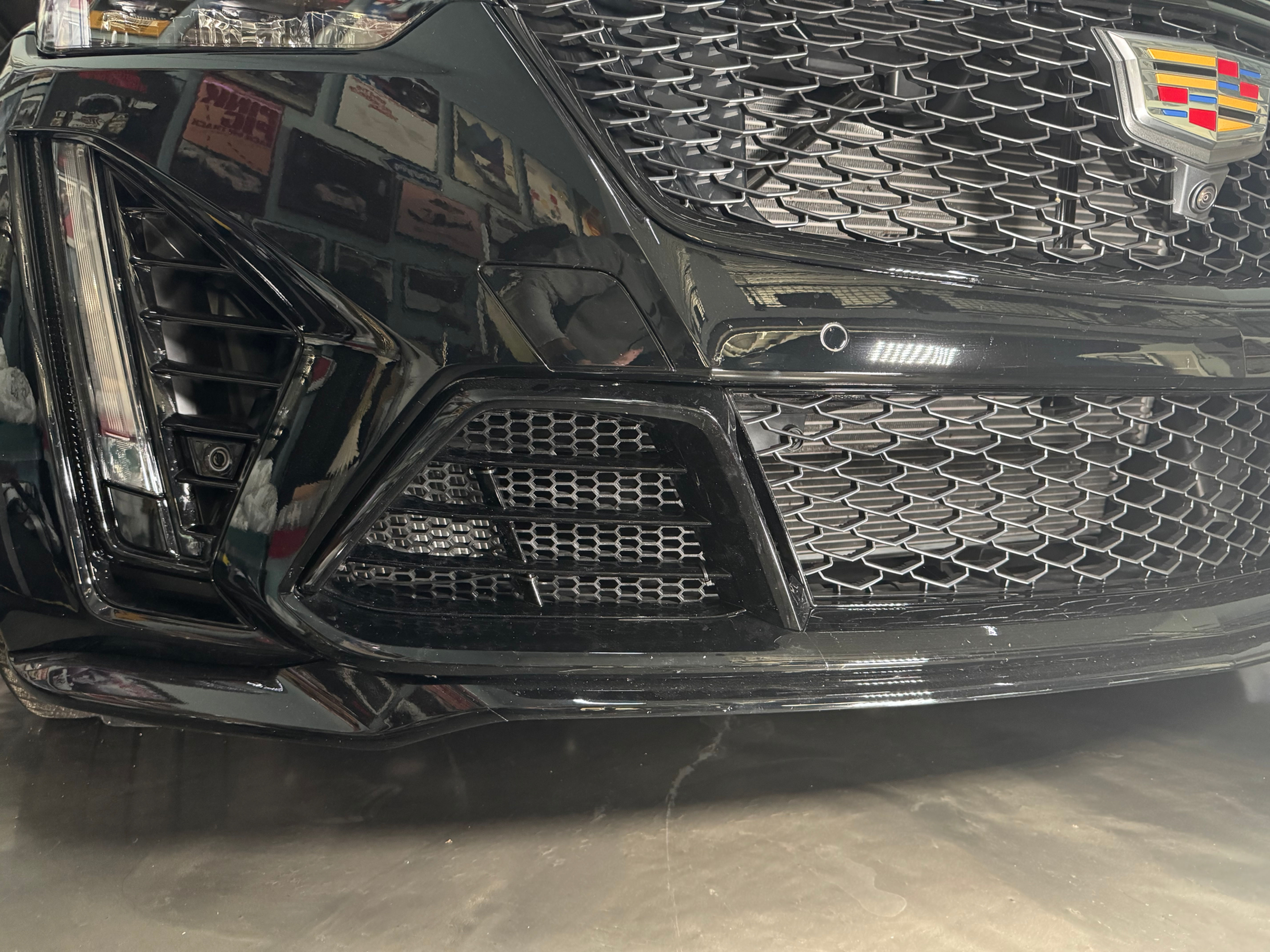 Front view of Cadillac CT5-V Blackwing with installed radiator grille guard