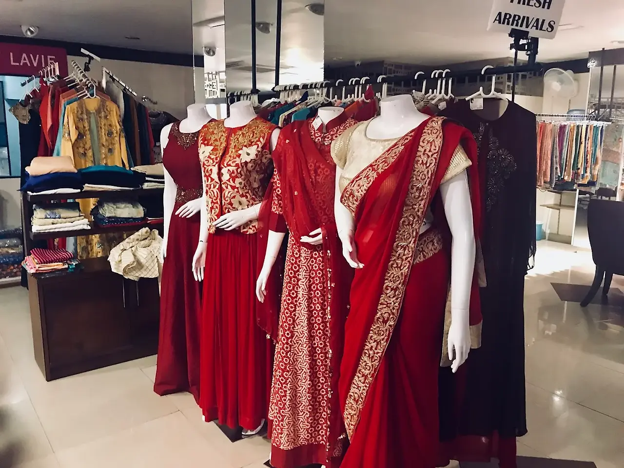 Best_boutique_of_vazire