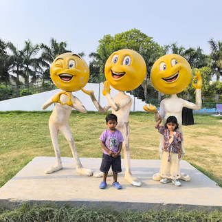 Kids_activities_at_gautambuddhapark