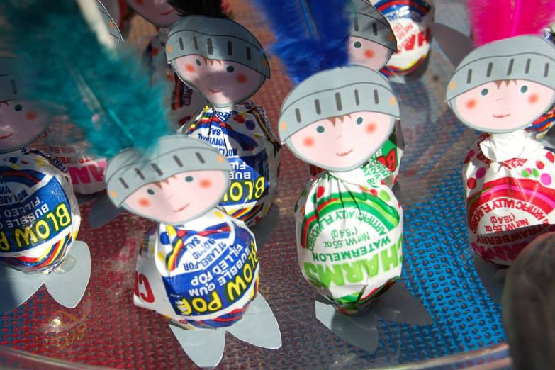 lollypops dressed like little knights