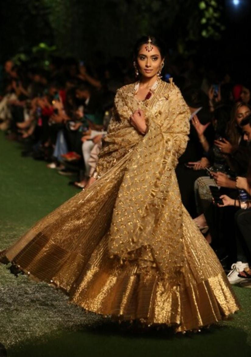 Bhaavya Roy-what challenges do you face in the fashion industry as a fashion designer?