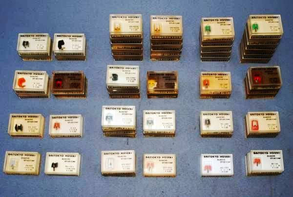 59-National - 23, Sony - 23 trio_pioneer -12