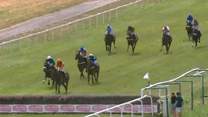 Karante Neuf Trois approaching the final hurdle at Senonnes, 2nd July 2026