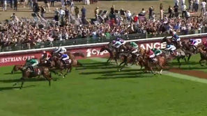 Daryz on his way to winning the Prix de L'Arc de Triomphe for a 2nd time.